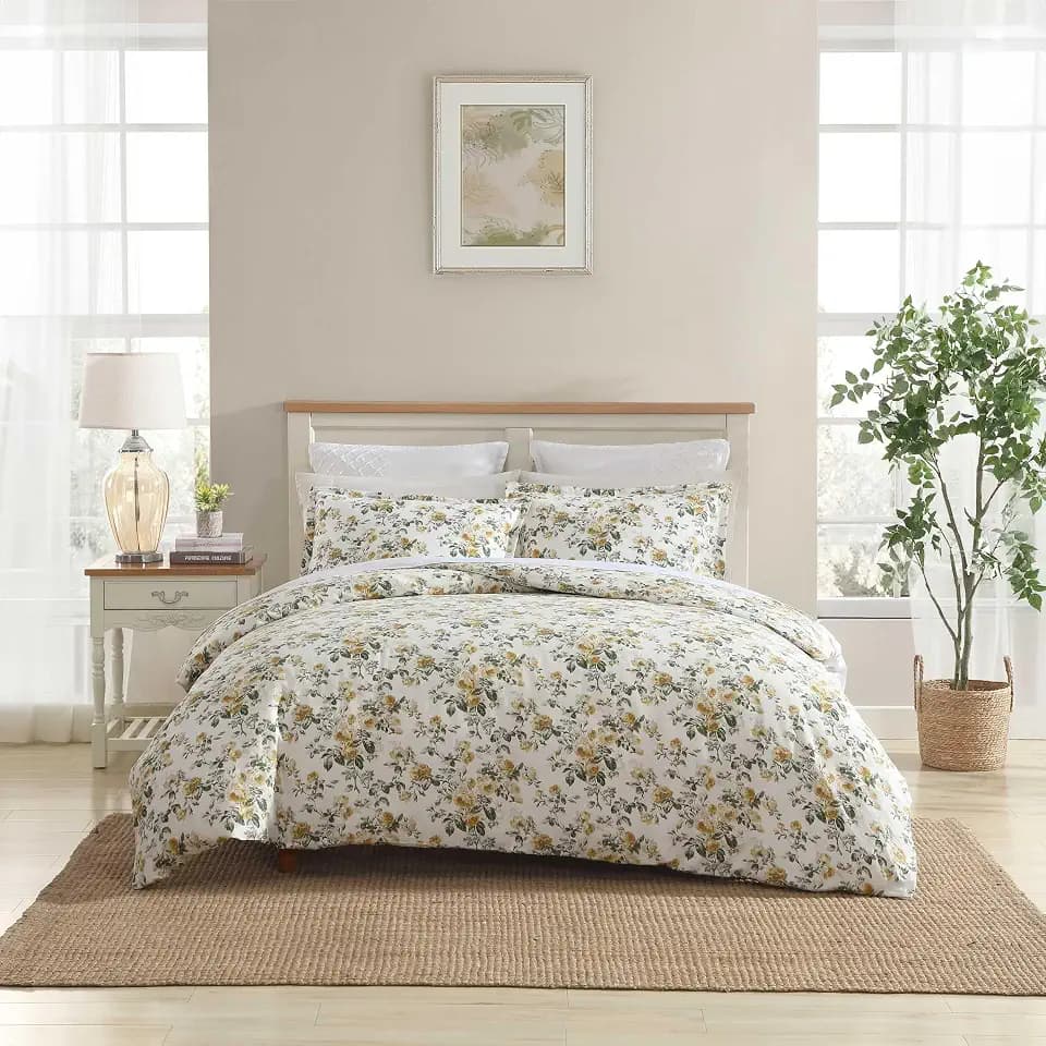 Laura Ashley - King Duvet Cover Set with Shams
