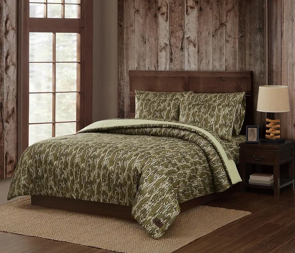 Mossy Oak® Bottom Land® Camouflage Microfiber 3-Piece Full/Queen Comforter Set