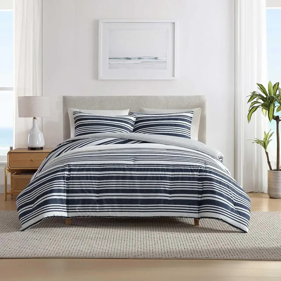 Nautica - Duvet Cover Set, Luxuriously Soft Bedding with Matching Shams, Button Closure, Intricate Relaxed Design (Coastline Stripe Blue, Full/Queen)