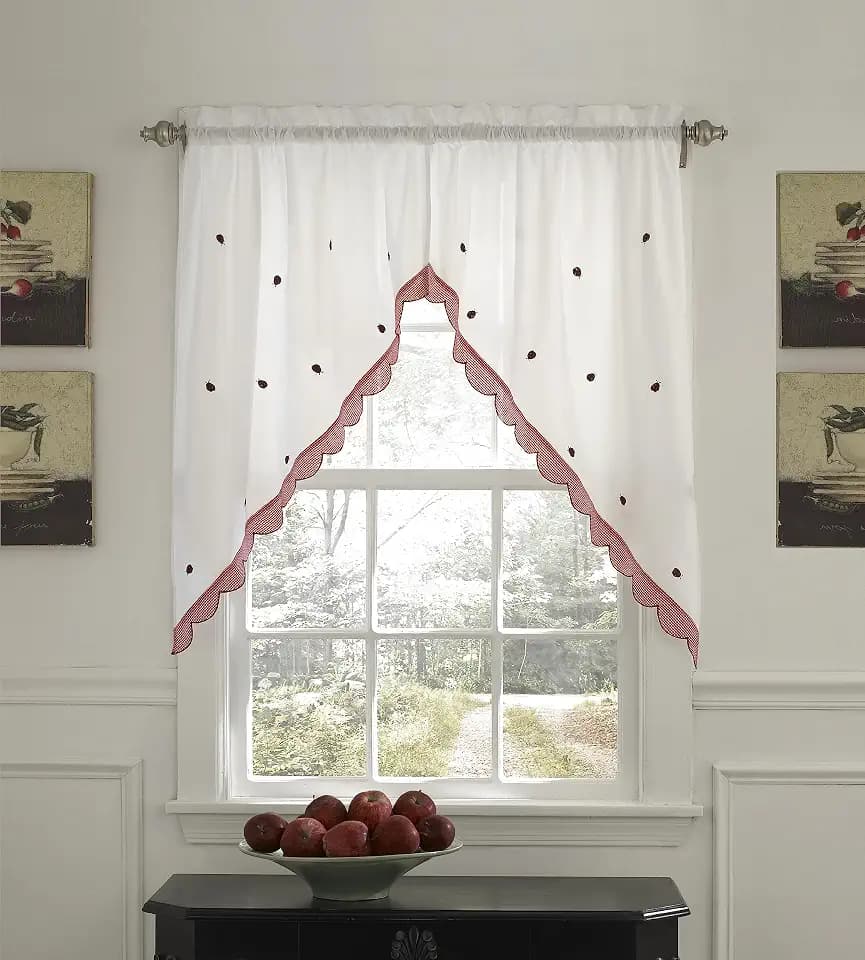 Today's Curtain Ladybug Meadow Swag 38"