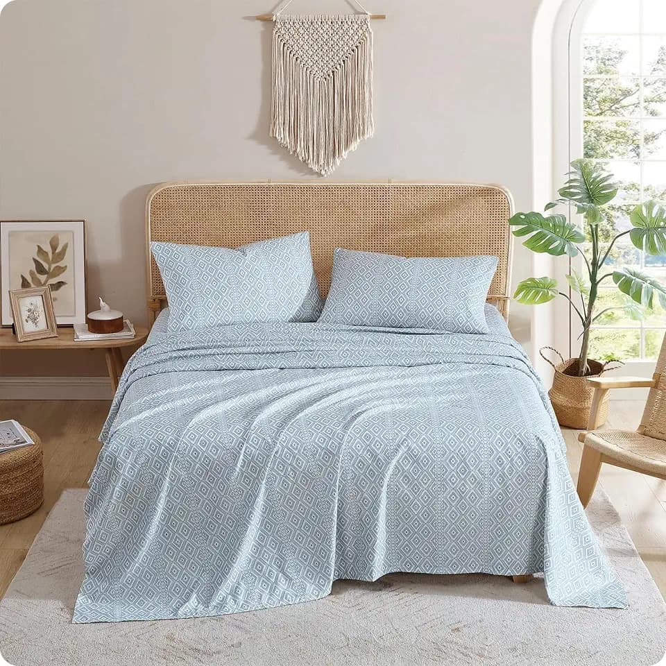 Indigo Ink Tribal Jade King 4-Piece Deep Pocket Sheet Set, Aqua Green