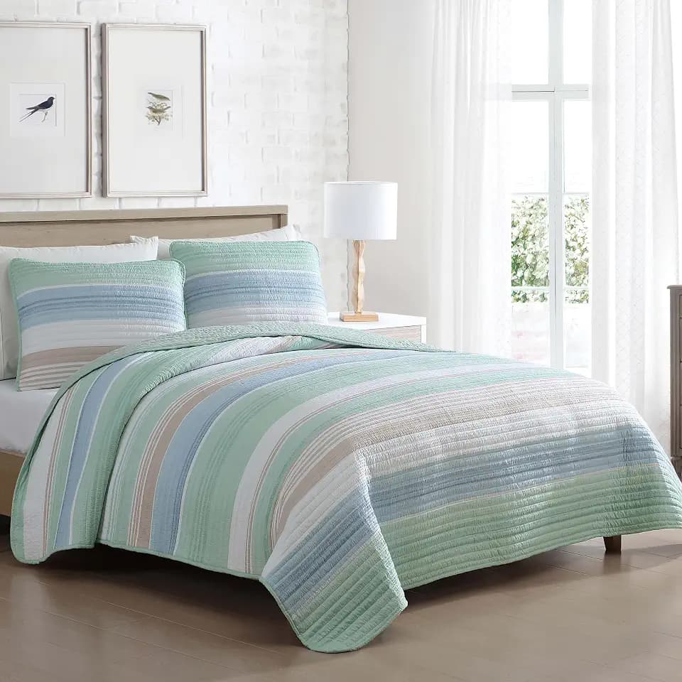 Coralinn King Striped 3-Piece Lightweight Quilt Set, Sage Blue