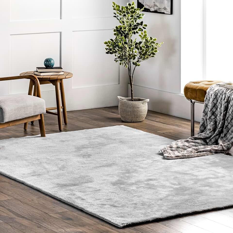 nuLOOM Loni Light Grey Solid Washable Area Rug, 4' x 6'