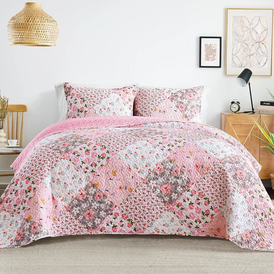 Whale Flotilla Patchwork Quilt King Size, Extra Soft Floral Bedspreads