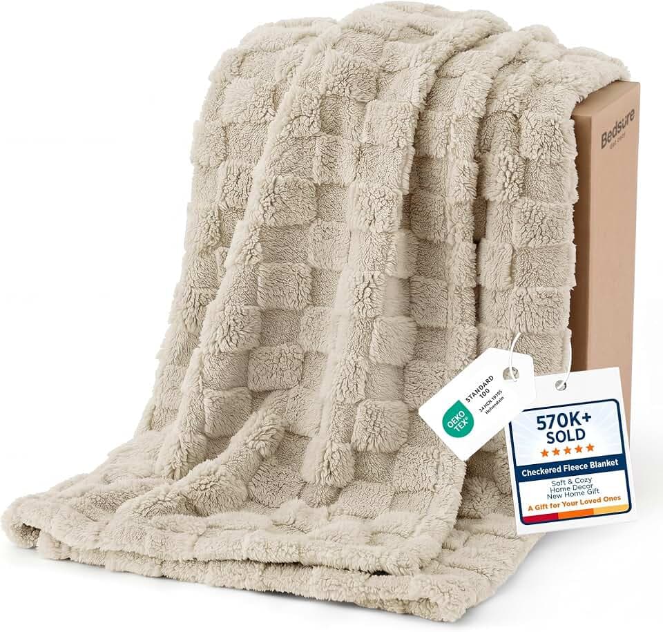 Bedsure Checkered Soft Cozy Twin XL Blanket for Bed, Oatmeal, 66"×90"