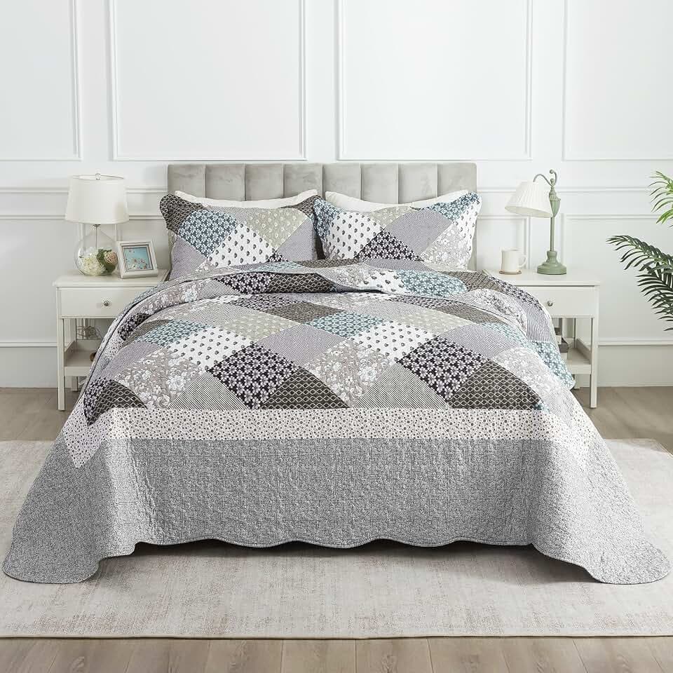 HoneiLife King Size Quilt Set - 3 Piece Microfiber Quilts Reversible Bedspreads Patchwork Coverlets Rustic Bedding Set for King Bed