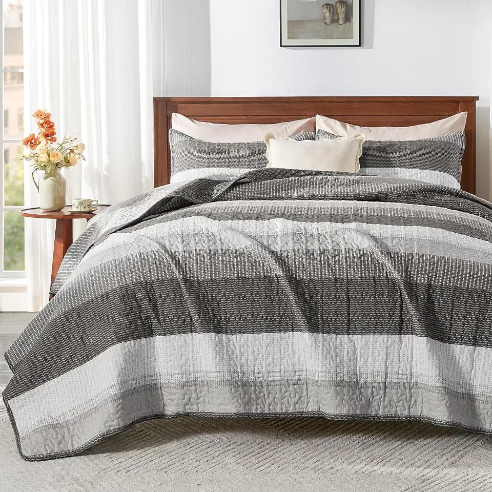 Andency California King Quilt Set Dark Grey, 3 Pieces Bedspreads