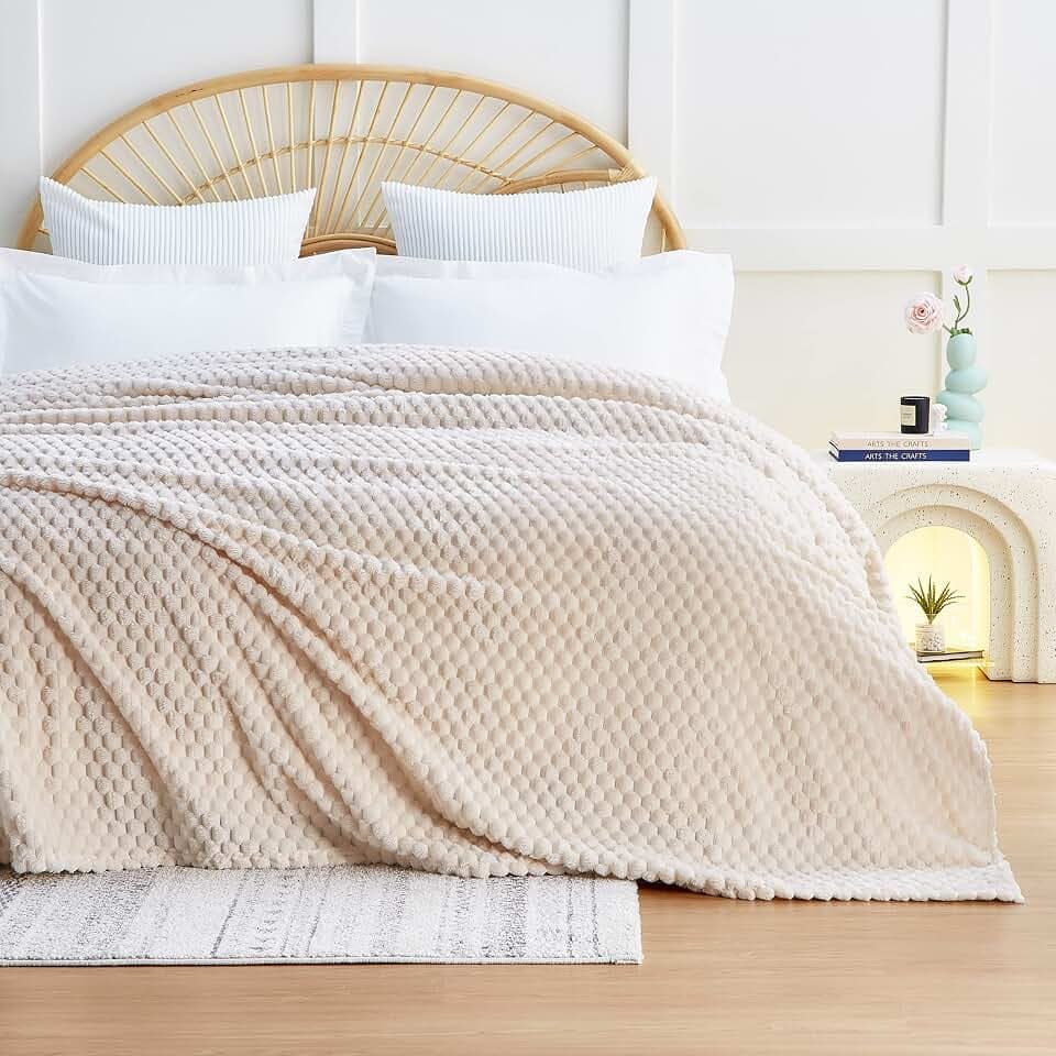 EXQ Home Beige Soft Fleece King Blanket Cozy Throw for Bed,Turtle Shell
