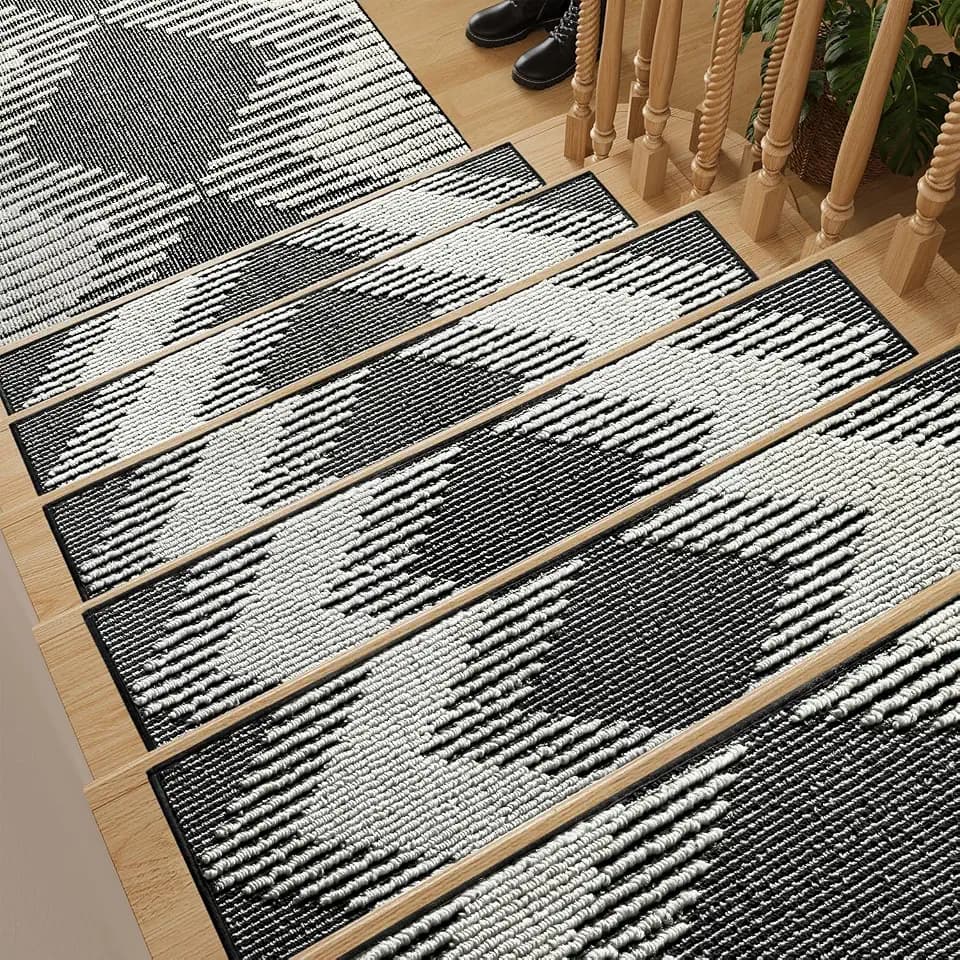 PADOOR 7PC Stair-Treads Non Slip, 3D Peel and Stick Stair Treads for Wooden Steps Indoor, Stair-Carpet Treads Washable Reusable Adhesive Stair-Runner Rugs for Kids and Dogs 8"x30" Black