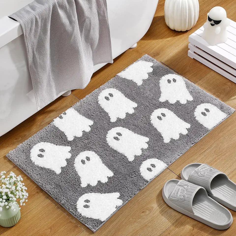 Gray Ghost Bathroom Rug Spooky Halloween Bath Mat, 32 x 20 Inch