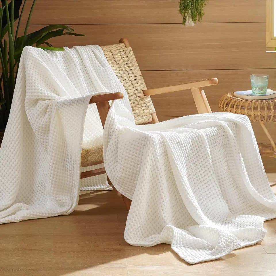 Bedsure Lightweight 100% Cotton Waffle Blanket, Throw XL, Ivory