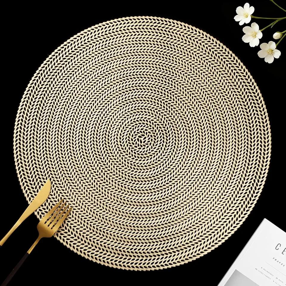 FAVE 6PCS Gold Vinyl Round Placemats, 15 Inch Washable Place Mats