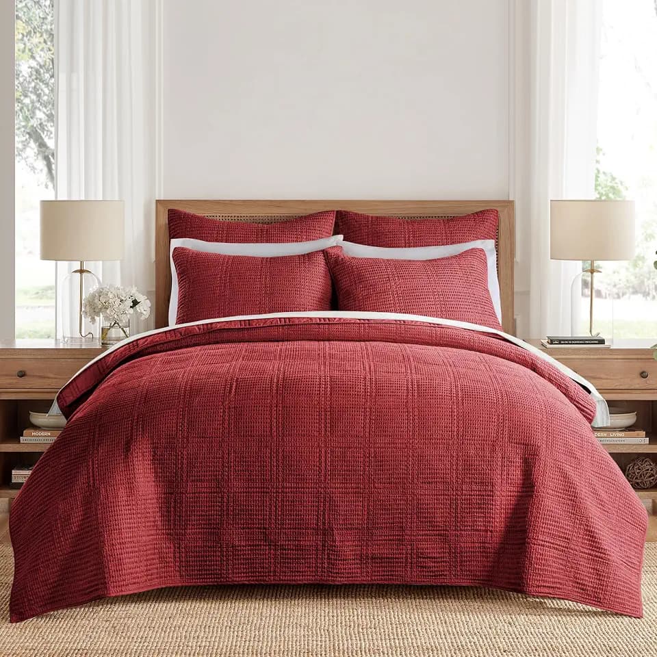 Levtex Home - Cloud Waffle Quilt Set - Full/Queen Quilt and Two Standard Shams - Waffle Textured - Red - Quilt (88x92in.) and Shams (20x26in.) - Reversible - Cotton