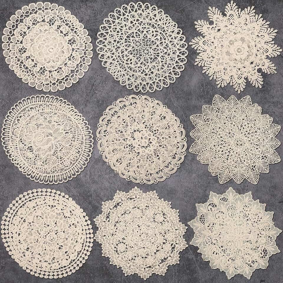 Mimorou 18 Pcs 10 Inch Lace Doilies for Tables, Beige Crochet Lace Placemat