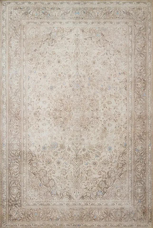 Loloi Loren Sand/Taupe 3'-6" x 5'-6" Accent Rug