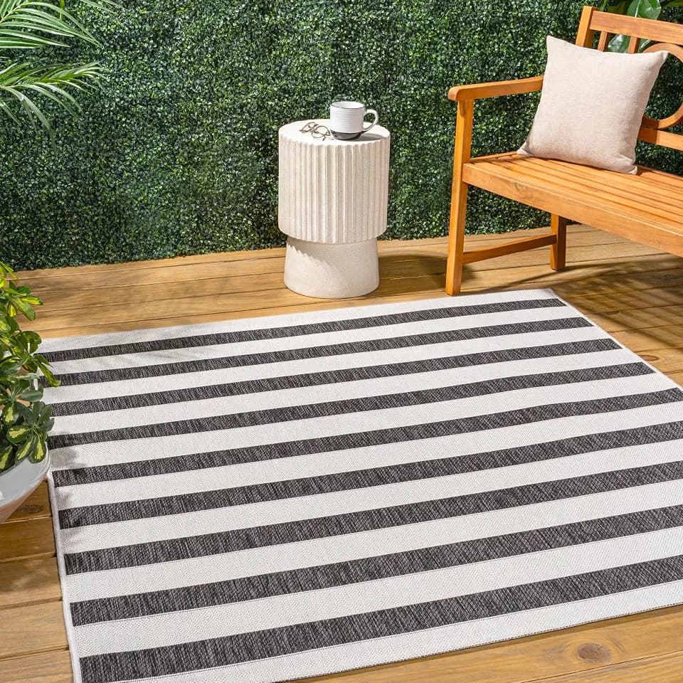 JONATHAN Y Wide Stripe Indoor Outdoor Square Area Rug 4X4 Black/Cream, Aveiro for Backyard, Patio, Porch, Easy-Cleaning, High Traffic, Pet-Friendly, Non-Shedding (SMB112B-4SQ)