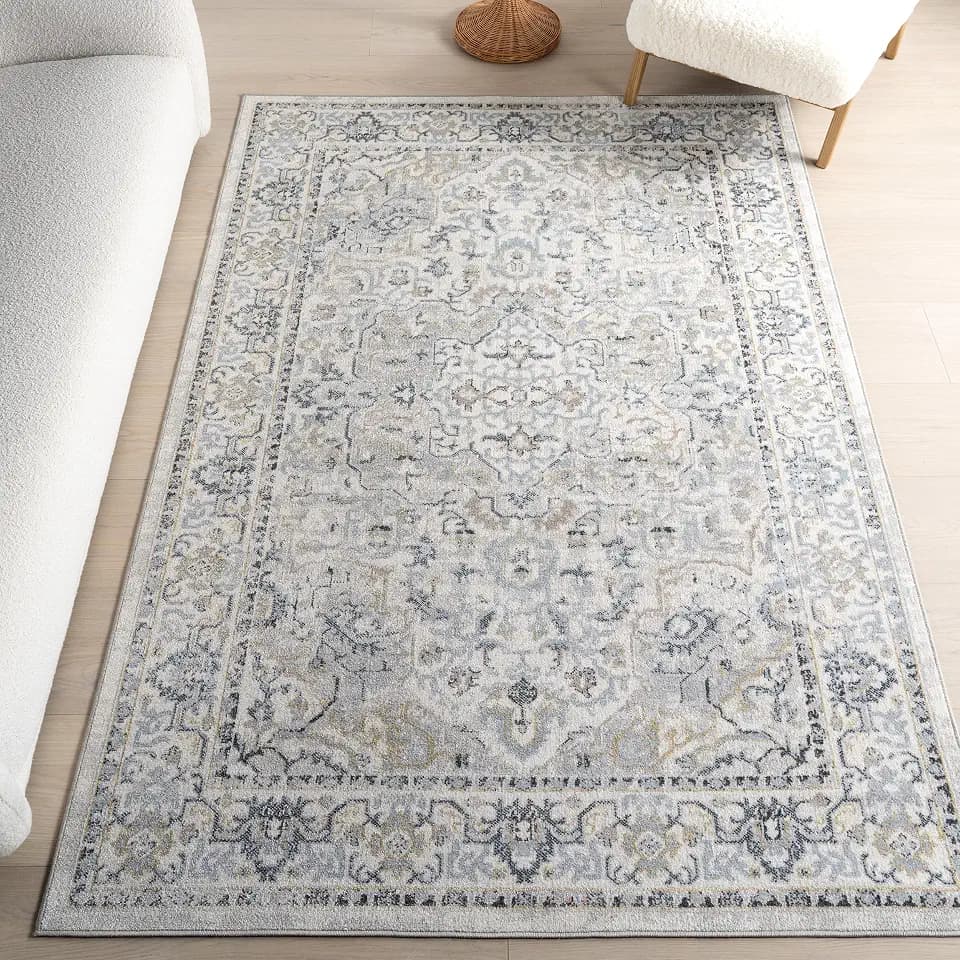 nuLOOM Cady Blue Medallion Washable Area Rug, 4' x 6'